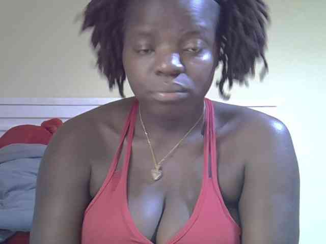 Sexyamadah-012 webcam