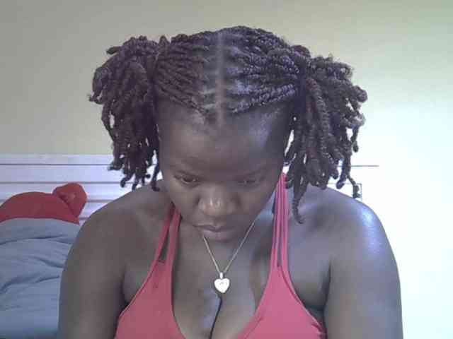 Sexyamadah-012 webcam