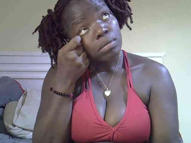 Sexyamadah-012 webcam