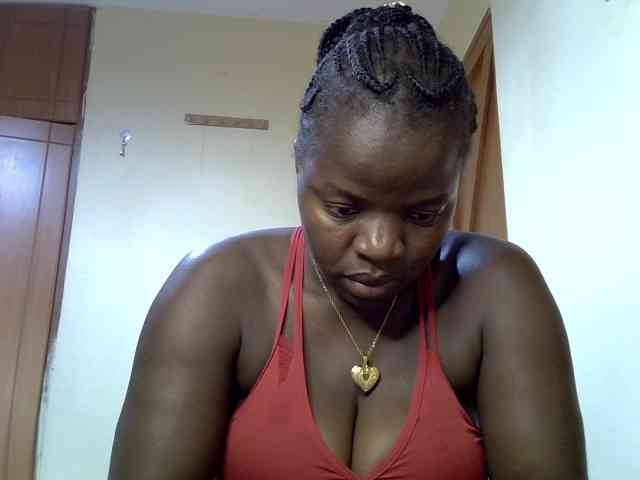 Sexyamadah-012 webcam