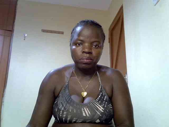 Sexyamadah-012 webcam