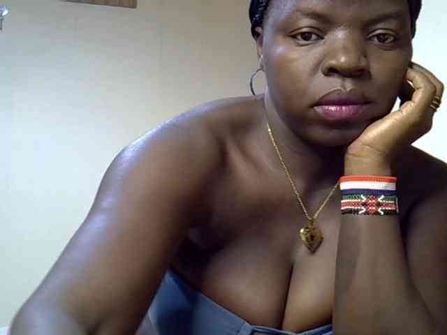 Sexyamadah-012 webcam