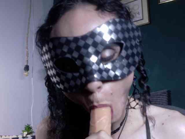 arthemisa-hot