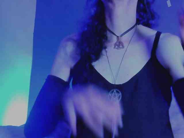 arthemisa-hot