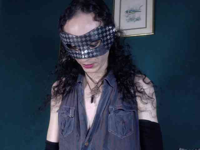 arthemisa-hot