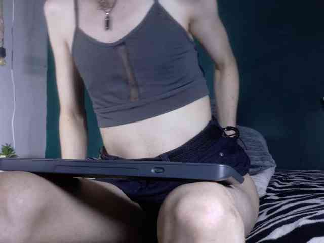 arthemisa-hot