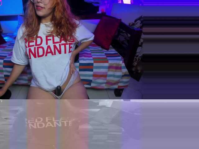 Gigimoon live cam on BongaCams
