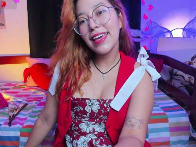 Gigimoon live cam on BongaCams