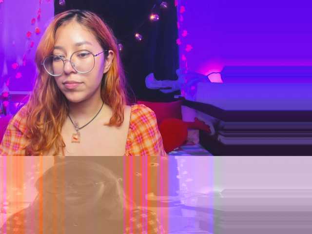 Gigimoon live cam on BongaCams