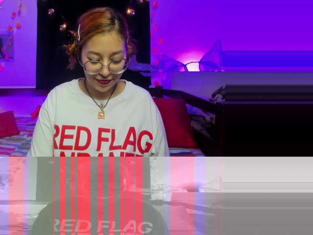 Gigimoon live cam on BongaCams