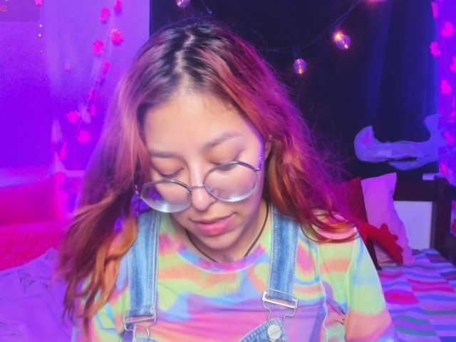 Gigimoon live cam on BongaCams