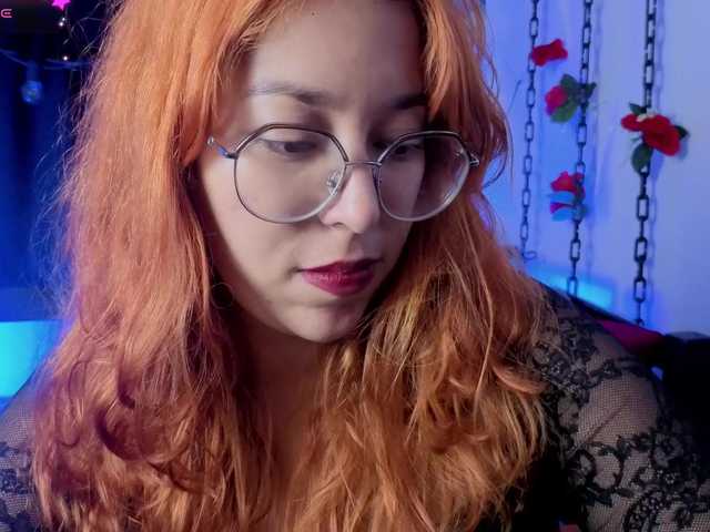 Gigimoon live cam on BongaCams