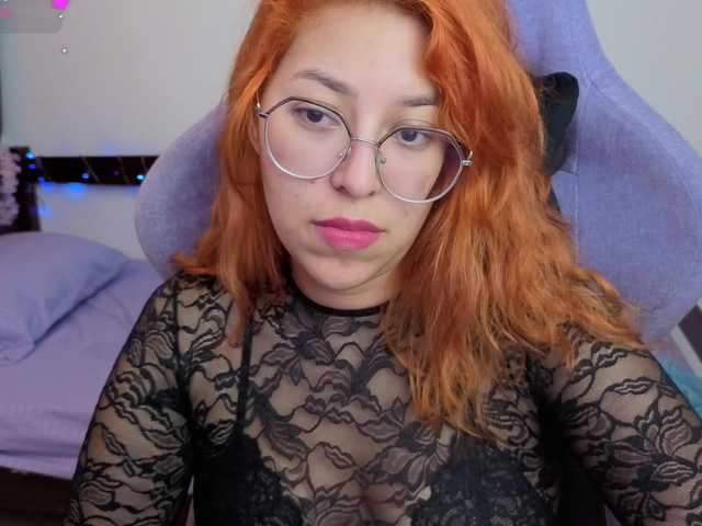 Gigimoon, 24 y/o - Live Cam on BongaCams