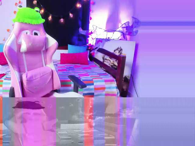 Gigimoon live cam on BongaCams