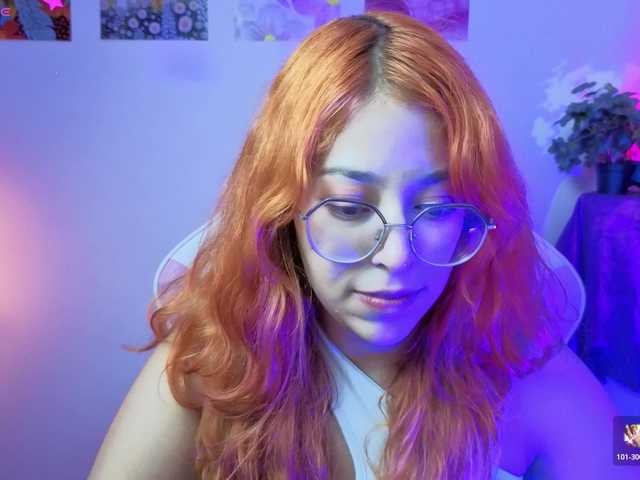 Gigimoon live cam on BongaCams