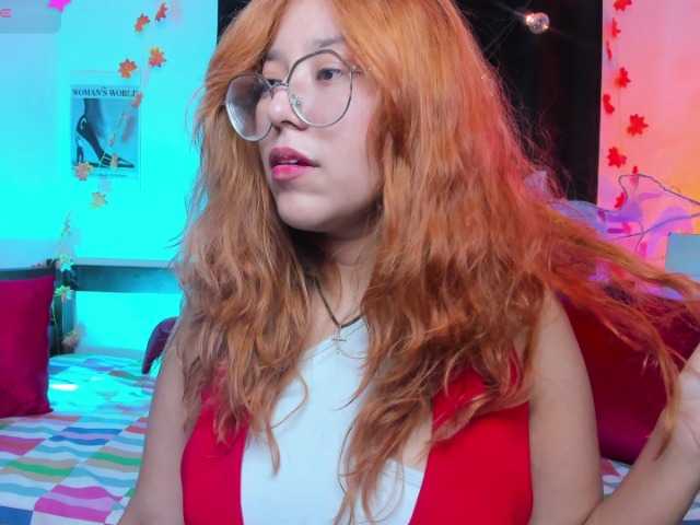 Gigimoon live cam on BongaCams