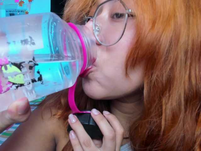 Gigimoon live cam on BongaCams
