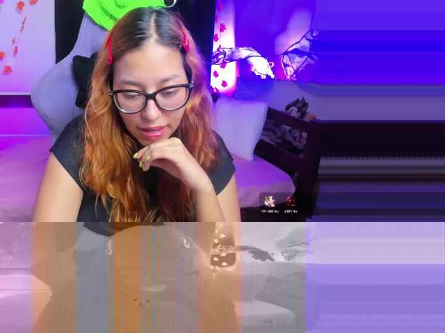 Gigimoon live cam on BongaCams
