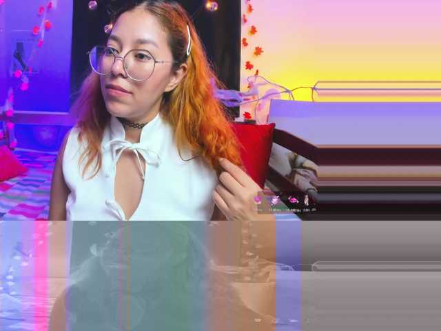 Gigimoon live cam on BongaCams