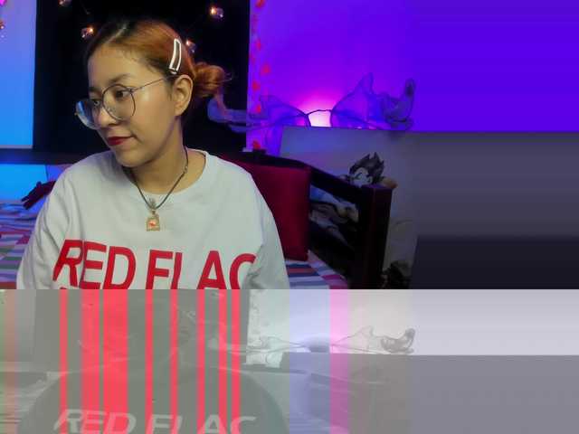 Gigimoon live cam on BongaCams