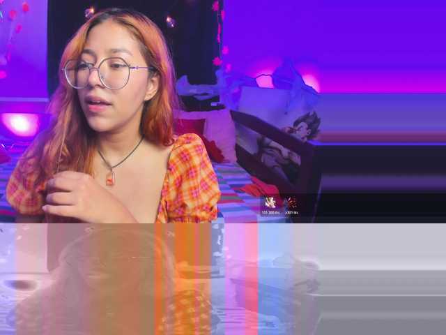 Gigimoon live cam on BongaCams