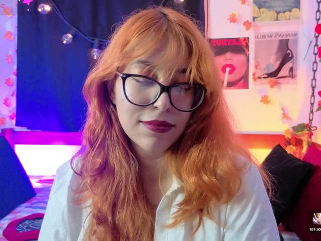 Gigimoon live cam on BongaCams