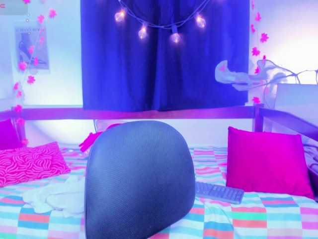 Gigimoon live cam on BongaCams