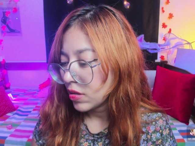 Gigimoon live cam on BongaCams