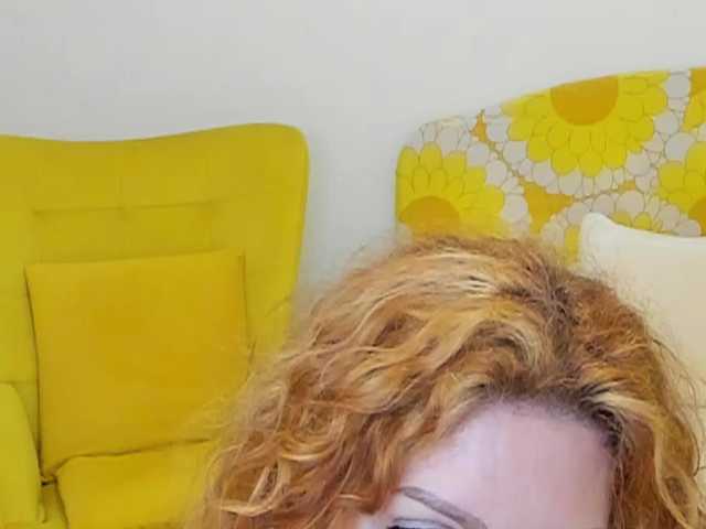 BritishPenelope webcam