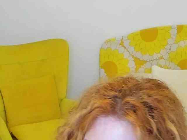 BritishPenelope webcam