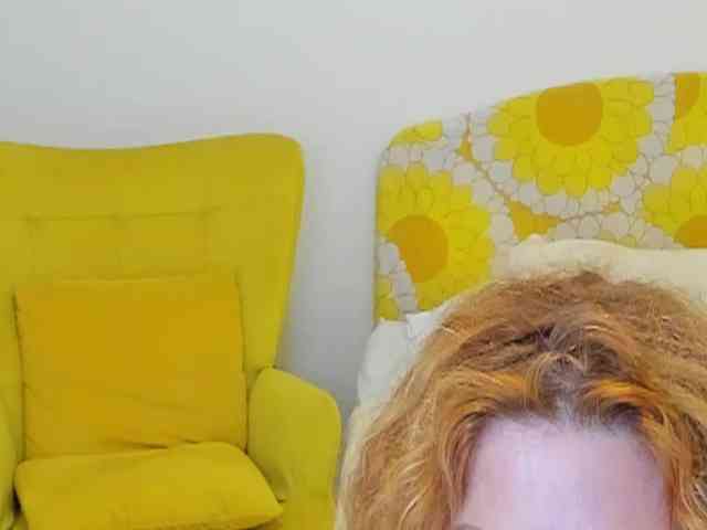 BritishPenelope webcam