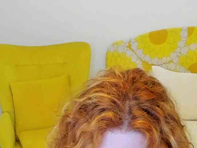 BritishPenelope webcam