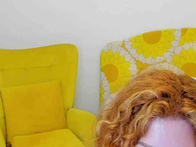 BritishPenelope webcam