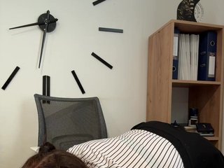 ANNA_Fox Porn Show