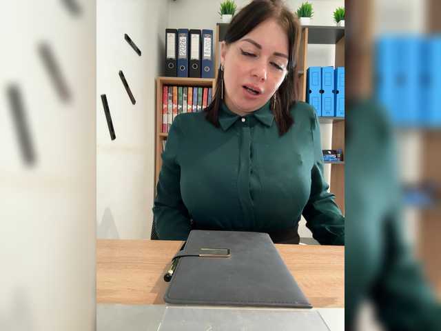 go to chat with Brenda_KiSKA