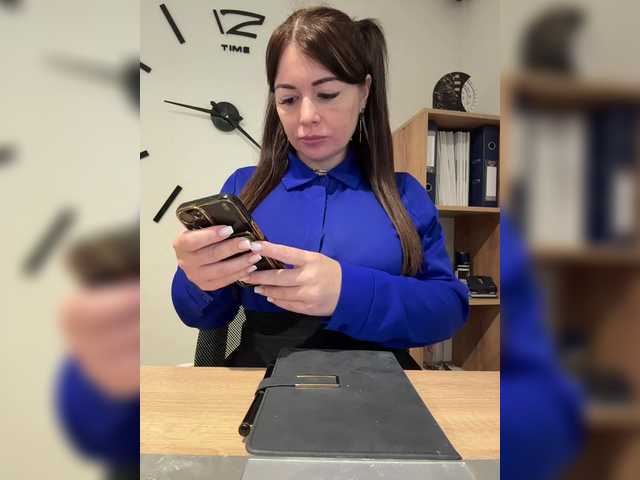 ANNA_Fox