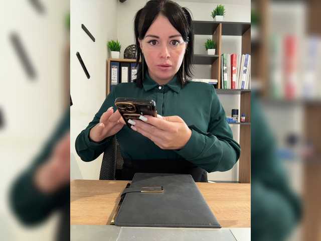 VeryBaby live cam on BongaCams