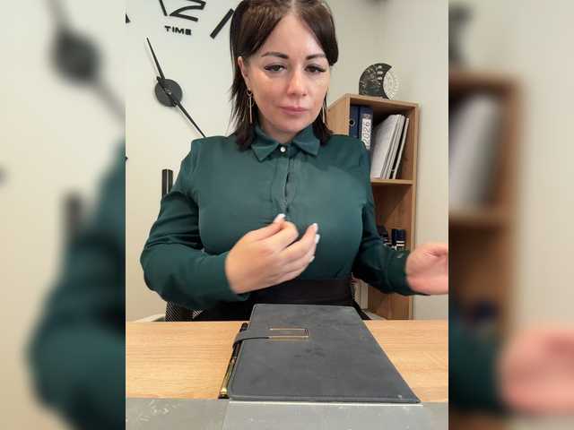 ANNA_Fox