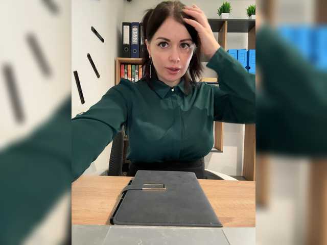 VeryBaby live cam on BongaCams