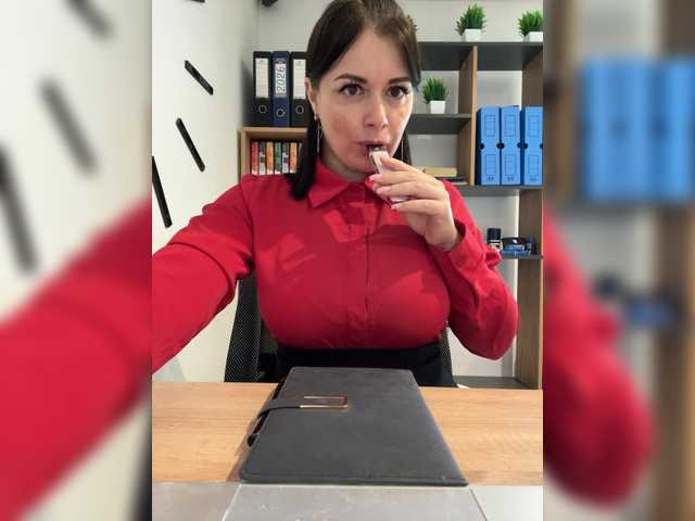 Live трансляция Brenda_KiSKA - slutnetki.online