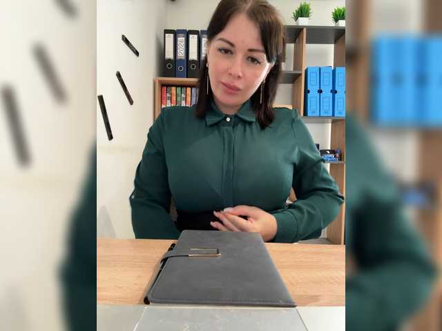 go to chat with Brenda_KiSKA