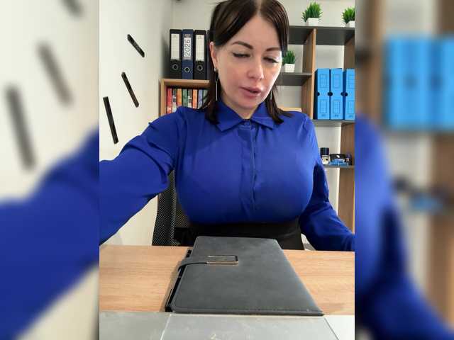 go to chat with Brenda_KiSKA