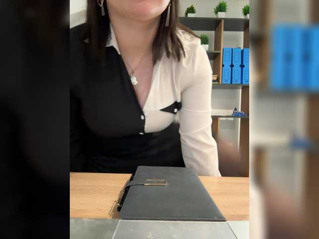 VeryBaby live cam on BongaCams