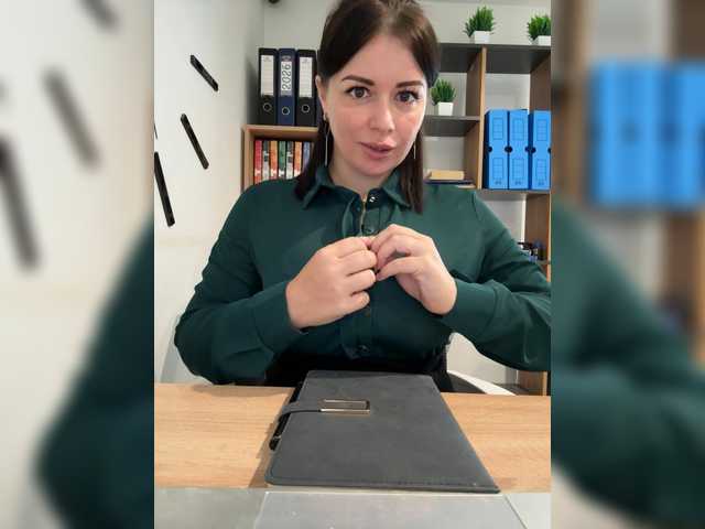 Live трансляция Brenda_KiSKA - slutnetki.online