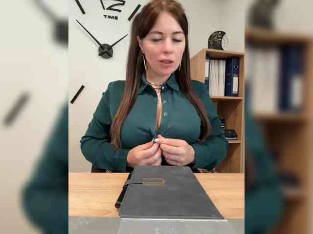 ANNA_Fox webcam