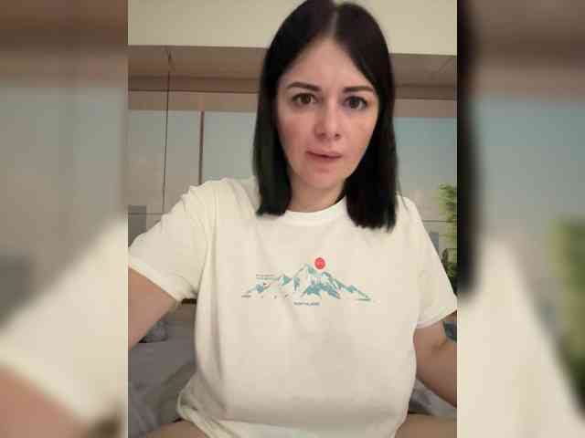 Brenda_KiSKA webcam