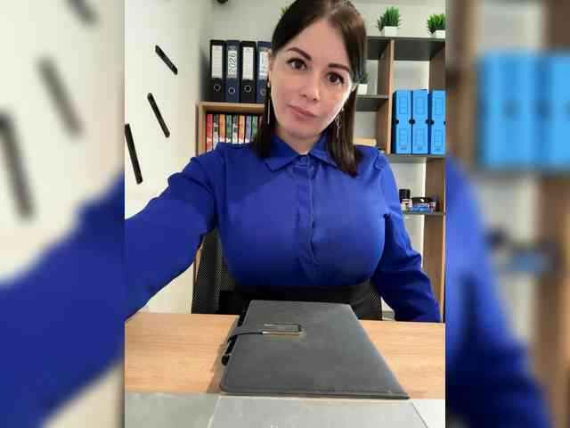 Brenda_KiSKA webcam