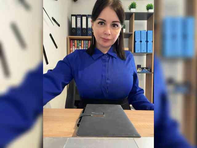 Model: Brenda_KiSKA