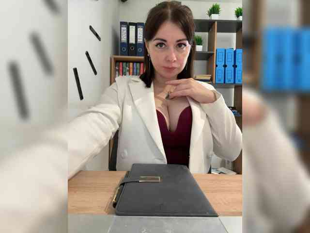 Модель: _BRENDA_KISKA_