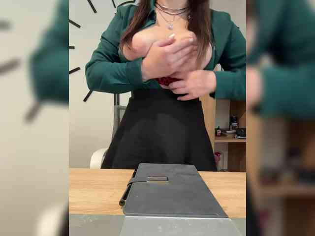 ANNA_Fox webcam